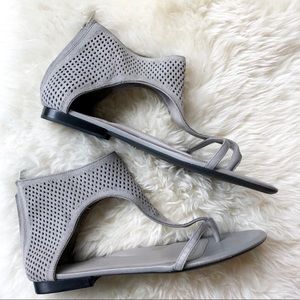⚡️SALE⚡️ Kenneth Cole - gray sandals